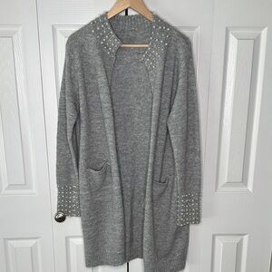 Selfie Coulture Open Front Gray Sweater with Faux Pearl Accents 45% Cotton EUC
